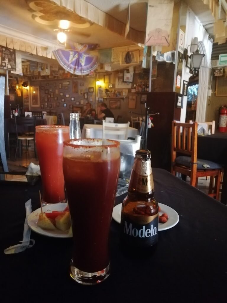 Christian’s Bar